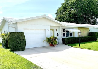 120 NW 10th Ct, Boynton Beach, FL 33426