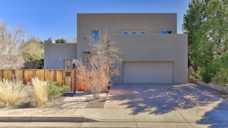 4708 Robin Ave NE, Albuquerque, NM 87110
