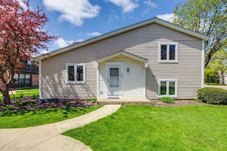 808 Inverrary Ln, Deerfield, IL 60015