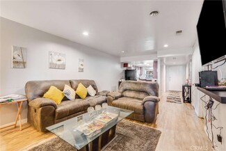 6858 Alondra Blvd Unit 8, Paramount, CA 90723