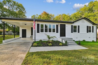 798 Wilson St, China Grove, NC 28023