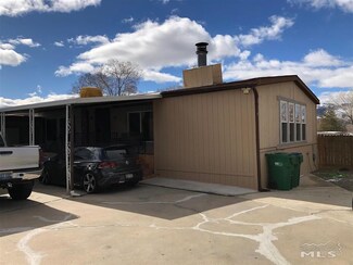 320 Capricorn Cir, Reno, NV 89521