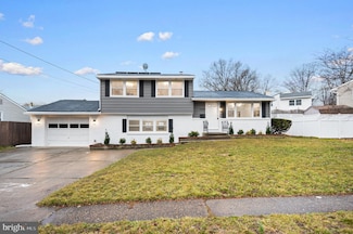 2268 Spruce St, Ewing, NJ 08638