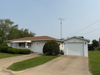 318 Durant St, Oglesby, IL 61348
