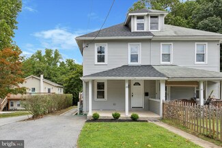 23 Summit Ave, Paoli, PA 19301