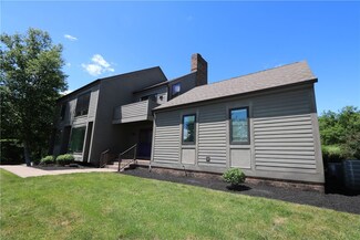 134 Heathercroft Dr, Cranberry Township, PA 16066