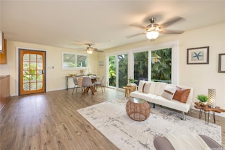 51-523 Kamehameha Hwy, Kaaawa, HI 96730