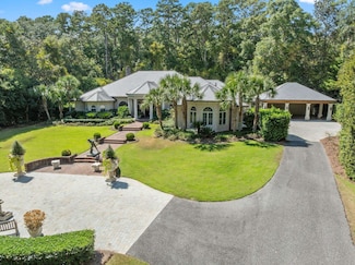 3700 Bobbin Brook Way, Tallahassee, FL 32312