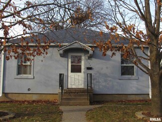 3174 Marion St, Davenport, IA 52802