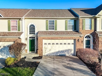 4906 Lake View Dr, Peninsula, OH 44264