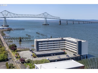 1 3rd St Unit 501, Astoria, OR 97103