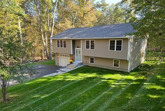 2 Stoney Brook Rd, Foster, RI 02825