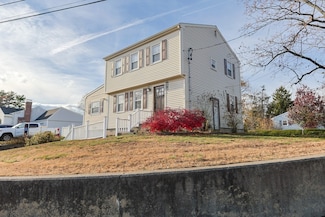 1 Revere Dr, Foxboro, MA 02035