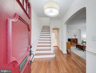 4823 9th St NW, Washington, DC 20011