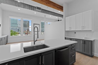 2502 Live Oak St Unit 230, Dallas, TX 75204
