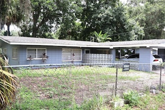 2575 Cr 422, Lake Panasoffkee, FL 33538