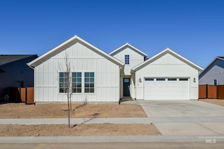 3713 N San Carlos Way, Star, ID 83669