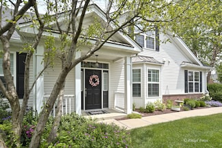 1031 Broadmoor Dr, Elgin, IL 60124