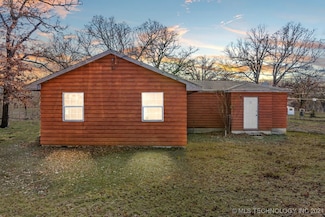 24722 W 49th St S, Sand Springs, OK 74063