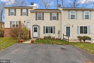 45 Red Barberry Dr, Etters, PA 17319