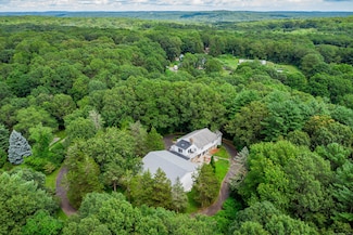 116 Brushy Hill Rd, Newtown, CT 06470