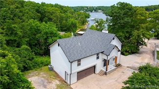 64 Oriole Ct, Lake Ozark, MO 65049