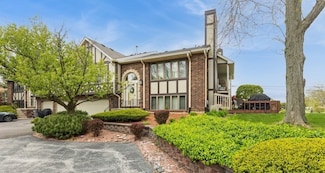 9330 Drummond Dr, Tinley Park, IL 60487