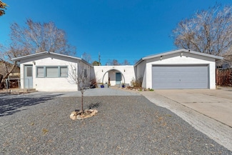 3019 Calle Caballero, Santa Fe, NM 87507