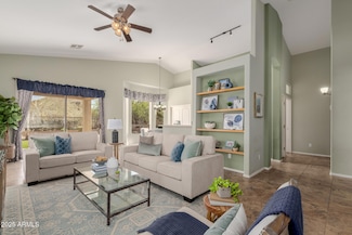 3055 N Red Mountain Unit 77, Mesa, AZ 85207