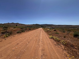95015 Half Mile Rd, Chilcoot, CA 96122