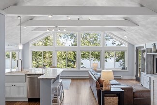 91 Lakeshore Dr, Georgetown, MA 01833