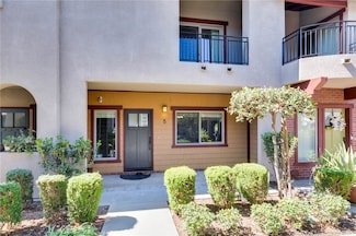 707 S Azusa Ave Unit B, Azusa, CA 91702