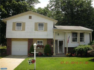 710 Chapel Rd, Cinnaminson, NJ 08077