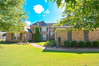 9329 Cielo Dr, Germantown, TN 38138