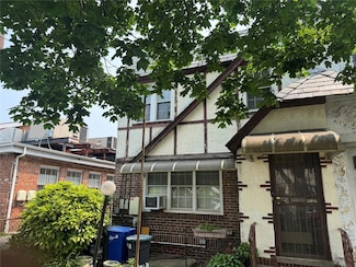 114-11 200th St, Saint Albans, NY 11412