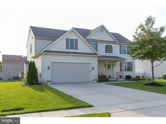 316 Patriot Dr, Swedesboro, NJ 08085