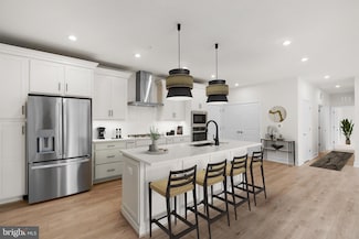 23640 Bolton Crescent Terrace Unit 13-105, Ashburn, VA 20148