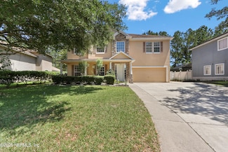 687 Wakeview Dr, Orange Park, FL 32065