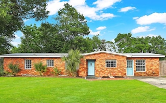 903 Garrison Ave, Port Saint Joe, FL 32456