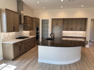 16578 W Mulberry Dr, Goodyear, AZ 85395