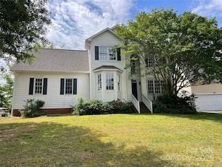 2208 Fieldmont Ct, Raleigh, NC 27614