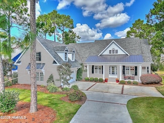 3740 Selwyn Cir, Southport, NC 28461
