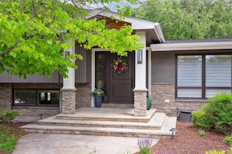 5752 S Jasmine St, Greenwood Village, CO 80111
