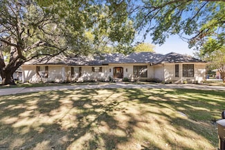 108 Peachtree Ln, McKinney, TX 75070