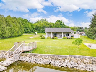 9093 N Arrowhead Shores Rd, Edgerton, WI 53534