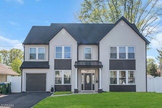 29 Stiles Rd, Edison, NJ 08817
