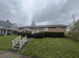 1333 S B St, Elwood, IN 46036