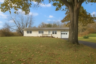 49 Orchard Rd, New Wilmington, PA 16142