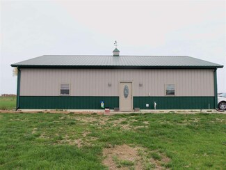 7750 Shireman Rd, Poseyville, IN 47633