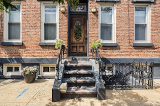 352 7th St Unit 3, Jersey City, NJ 07302